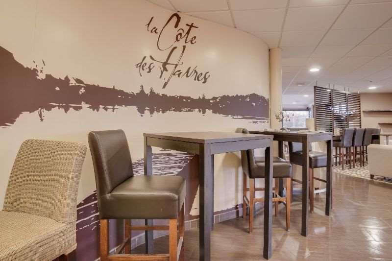 Brit Hotel De La Cote Des Havres Lessay Restaurant photo